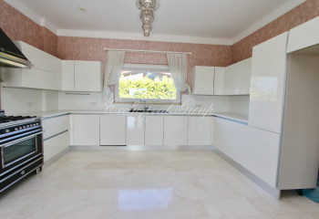 Вилла 5+1 в Стамбуле, Турция | PTE-17497