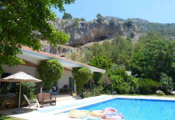 Вилла 4+1 в Гёчеке, Турция | PBB-22003