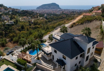 Вилла 6+1 в Тепе, Алания, Турция | PKK-29155