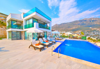 Вилла 5+1 в Калкане, Турция | PKK-40542