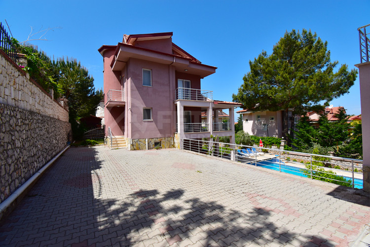 Вилла 4+1 в Олюдениз, Фетхие, Турция | STE-43528
