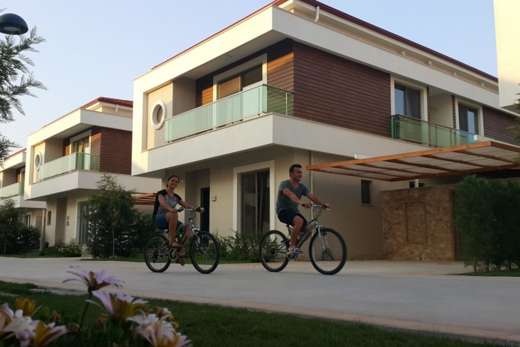 Вилла 6+1 в Дёшемеалты, Турция | PTE-05745