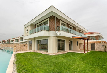 Вилла 6+1 в Дёшемеалты, Турция | PTE-05745