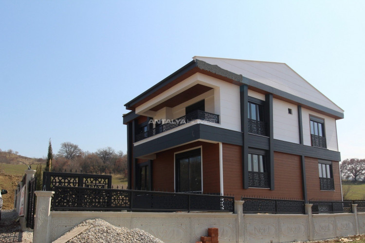 Вилла 5+1 в Ялове, Турция | PKK-46982