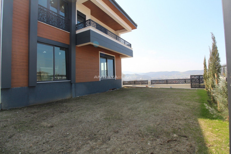 Вилла 5+1 в Ялове, Турция | PKK-46982