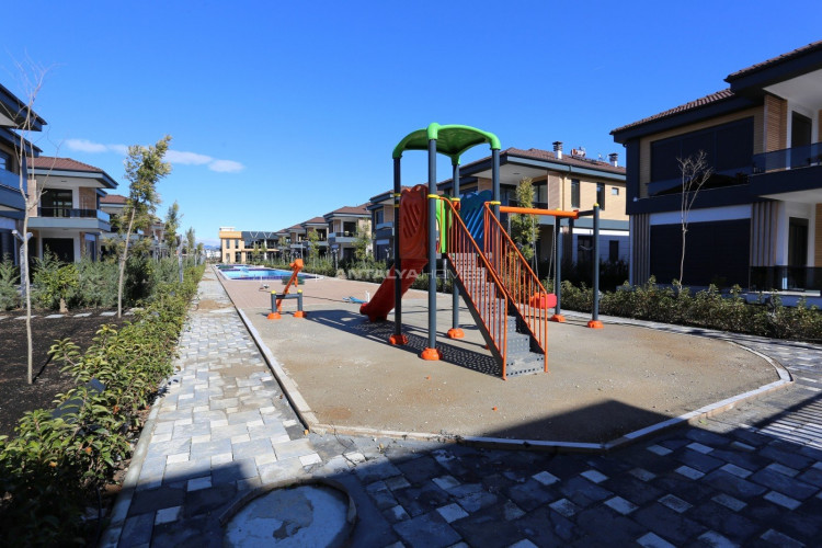 Вилла 5+1 в Дёшемеалты, Турция | PBB-48731