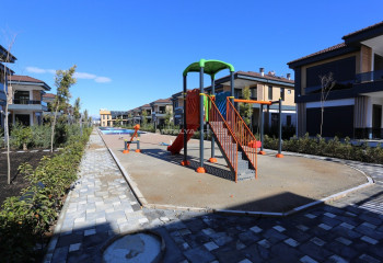 Вилла 5+1 в Дёшемеалты, Турция | PBB-48731