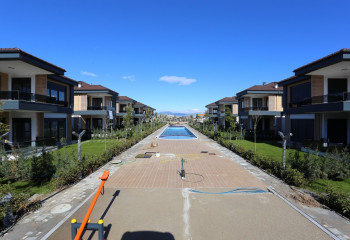 Вилла 5+1 в Дёшемеалты, Турция | PBB-48731