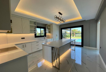 Вилла 5+1 в Чешме, Турция | PBB-55780