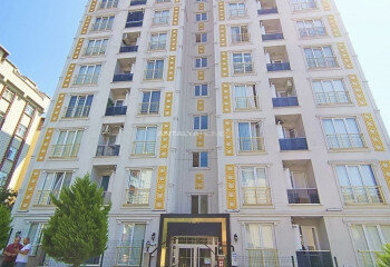 Квартира 5+1 в Стамбуле, Турция