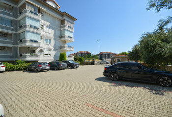 Четырехкомнатная квартира 4+1 в Алании, Турция 