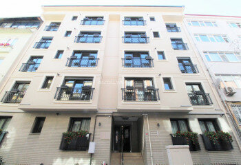 Квартира 2+1 в Стамбуле, Турция