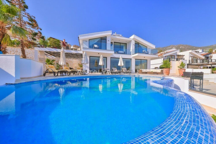 Вилла 4+1 в Каше, Турция | PKK-64605