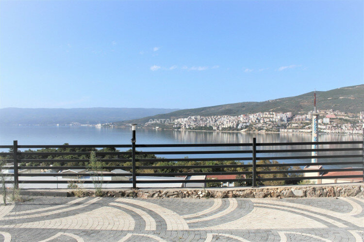 Квартира 5+1 в Гемлике, Турция | STE-64654