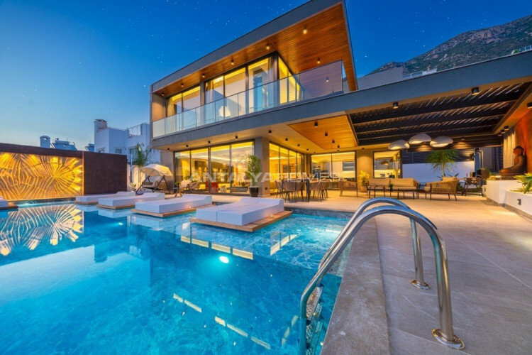 Вилла 5+1 в Каше, Турция | PBB-64692