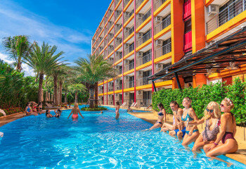 Кондоминиум в Май Кхао, Пхукет, Таиланд | THE126869