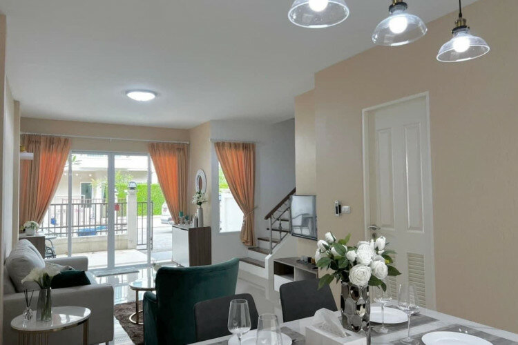 Таунхаус в Банг Ламунге, Таиланд | THE148361