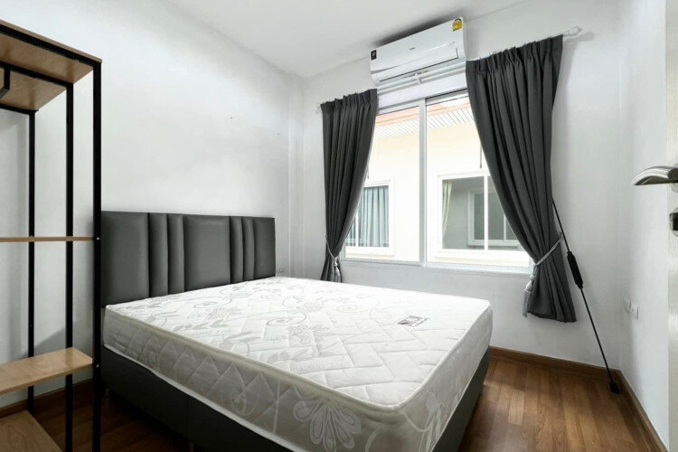 Таунхаус в Банг Ламунге, Таиланд | THE148361