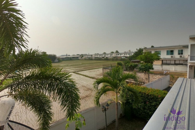 Таунхаус в Сарафи, Таиланд | THE256555