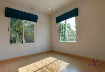 Таунхаус в Сарафи, Таиланд | THE256555