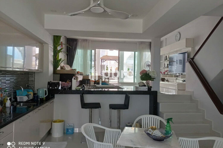 Таунхаус в Банг Ламунге, Таиланд | THE540243