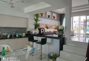 Таунхаус в Банг Ламунге, Таиланд | THE540243