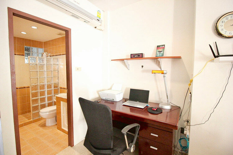 Таунхаус в Ча-ам, Таиланд | THE557676