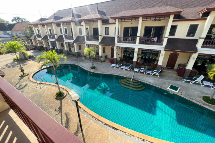 Таунхаус в Ча-ам, Таиланд | THE557676