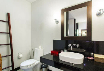 Дом в Най Харне, Пхукет, Таиланд | THE348429