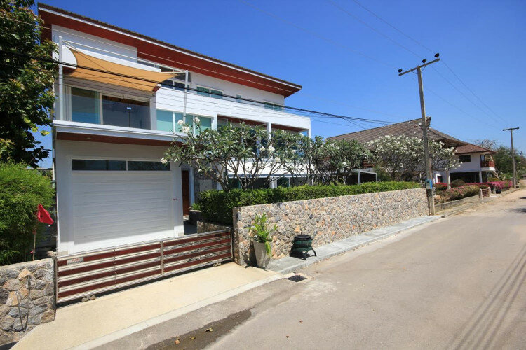 Дом в Ча-ам, Таиланд | THE157936