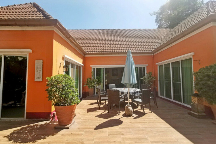 Коммерческая недвижимость в Паттайе, Таиланд | THE320541