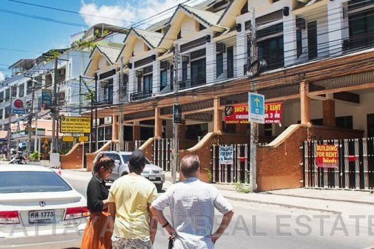 Таунхаус в Банг Ламунге, Таиланд | THE240127