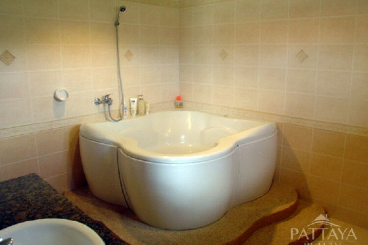 Дом в Паттайе, Таиланд | THE148679