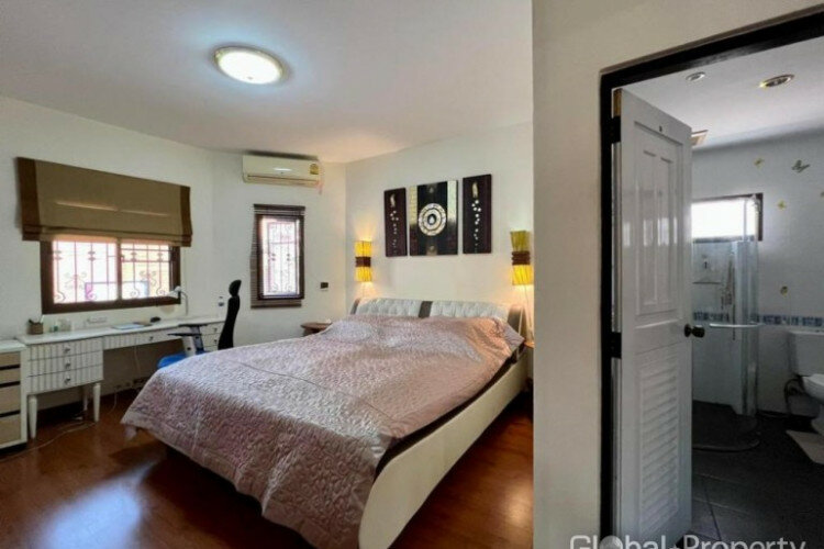 Дом в Паттайе, Таиланд | THE458697