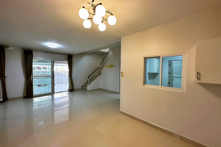 Дом в Банг Ламунге, Таиланд | THE556463