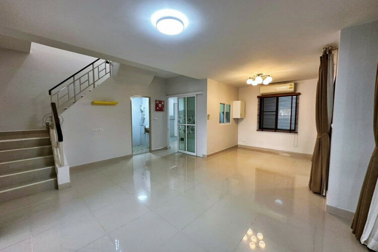 Дом в Банг Ламунге, Таиланд | THE556463