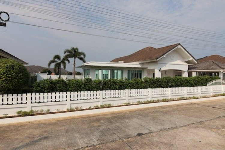 Дом в Пранбури, Таиланд | THE558139