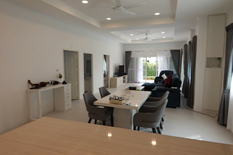 Дом в Пранбури, Таиланд | THE558139