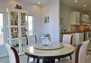 Дом в Саттахипе, Таиланд | THE555607