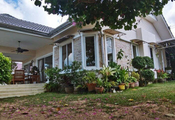 Дом в Саттахипе, Таиланд | THE555607