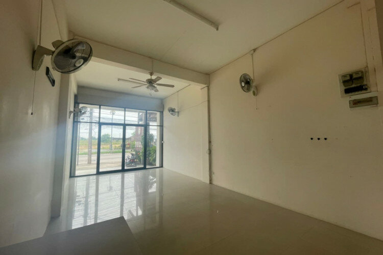 Готовый бизнес в Банг Ламунге, Таиланд | THE239310