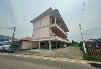 Готовый бизнес в Банг Ламунге, Таиланд | THE439311