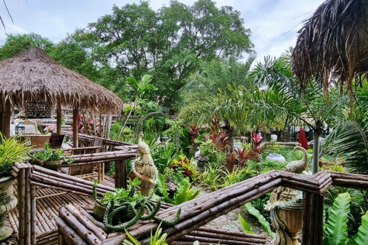 Готовый бизнес в Саттахипе, Таиланд | THE243247