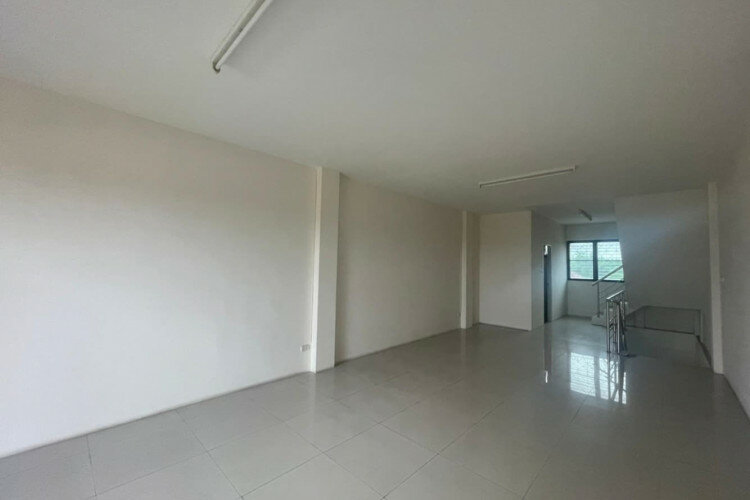 Готовый бизнес в Банг Ламунге, Таиланд | THE139322