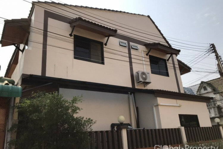 Дом в Паттайе, Таиланд | THE455231