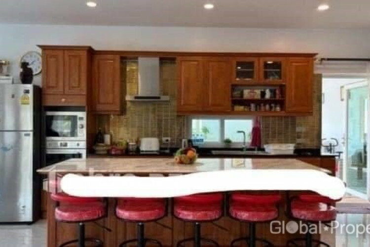 Дом в Паттайе, Таиланд | THE455281