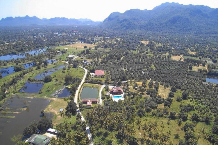 Вилла в Сам Рой Йот, Хуахин, Таиланд | THE555247