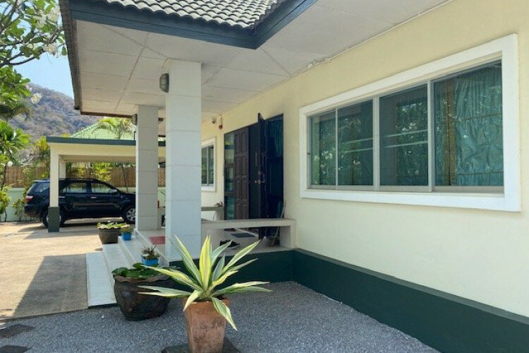 Дом в Пранбури, Таиланд | THE357759