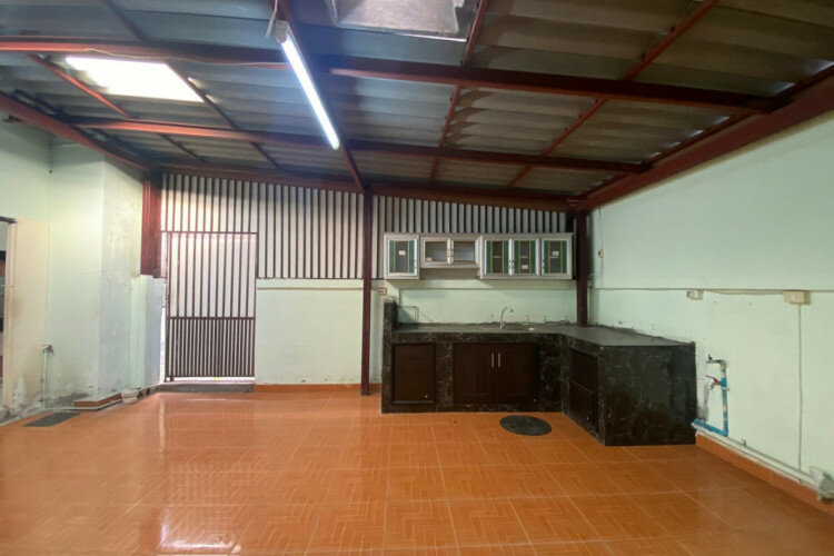 Готовый бизнес в Банг Ламунге, Таиланд | THE439279