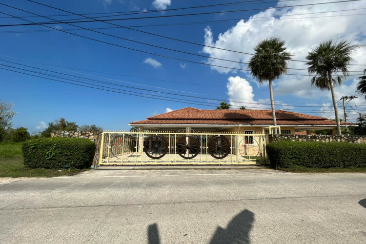 Готовый бизнес в Банг Ламунге, Таиланд | THE239388